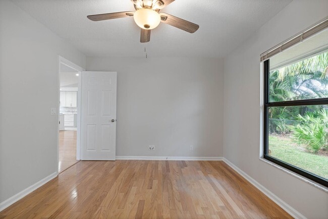 Building Photo - 19075 Talon Way