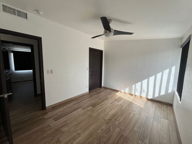 Building Photo - Gorgeous fully remodeled centrally located 3 bedroom home.