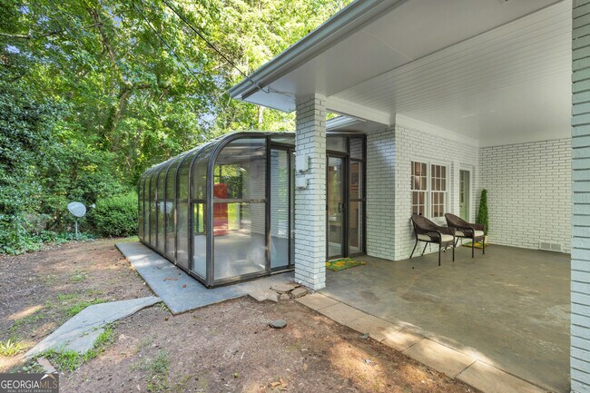 Building Photo - 5095 S Trimble Rd