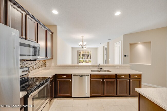 Building Photo - 5748 Tamarac Dr