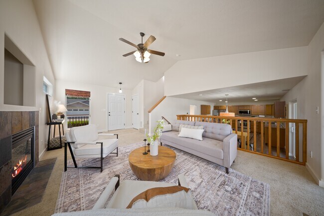 Building Photo - 1610 N Corbin Ln