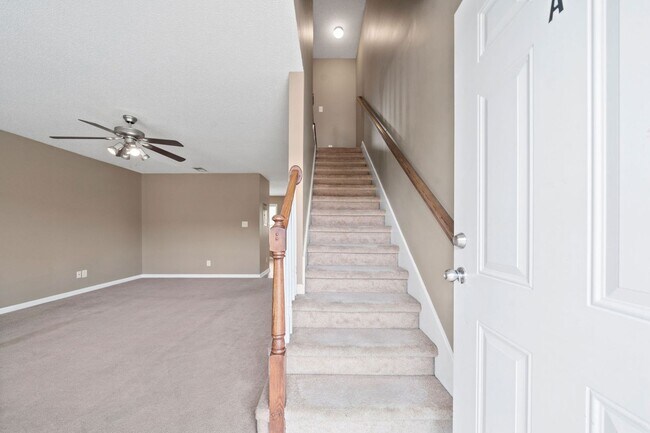 Building Photo - 524 Patriot Park Ct