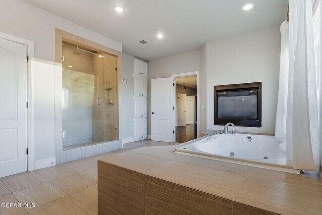 Building Photo - 1297 Cypress Ridge Dr