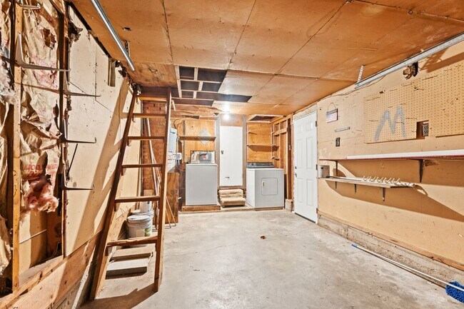 Building Photo - 3132 NW 44th St