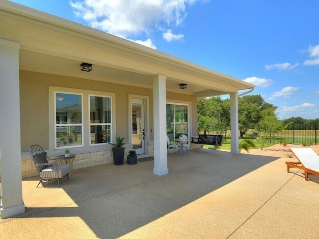 Building Photo - 175 Call Dr