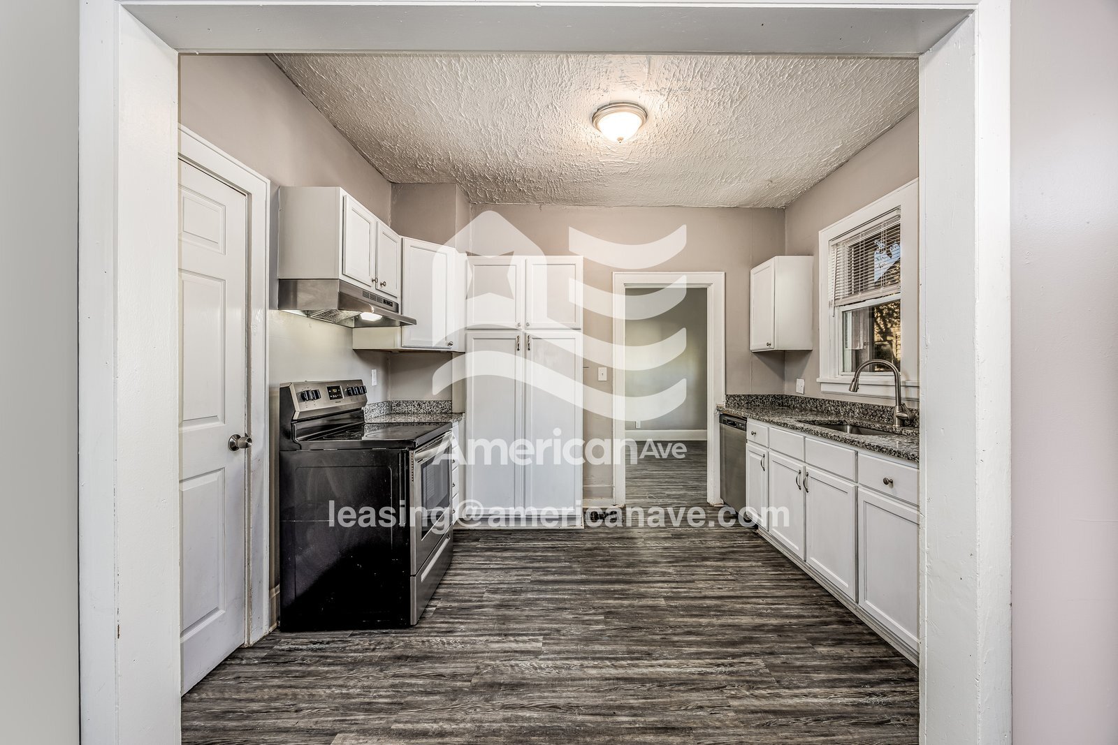 Building Photo - 1931 Erie Ave