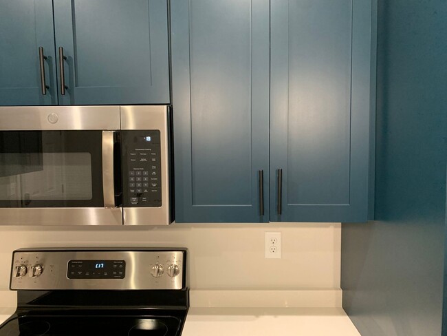 Building Photo - Valley View Townhomes