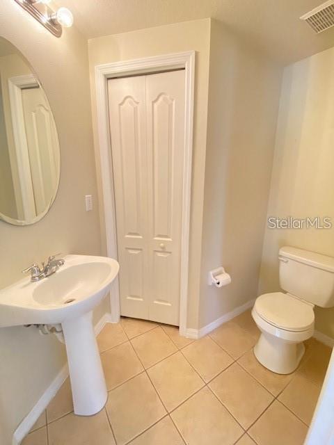 Building Photo - 12996 Coyote Ln