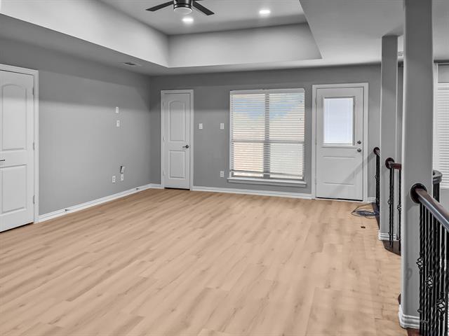 Building Photo - 673 W Talon Dr