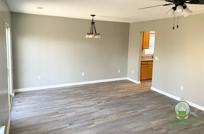 Building Photo - 516 Glenlea Ln