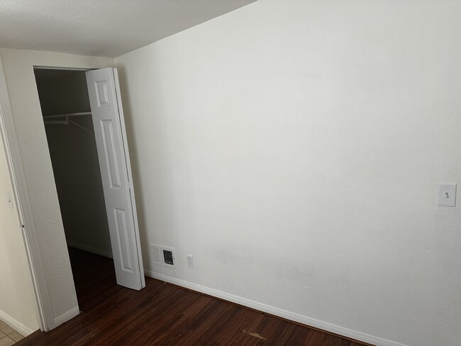 Building Photo - 4609 W 172nd St