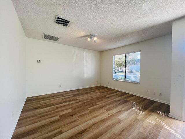 Building Photo - 11877 Sturbridge Ln