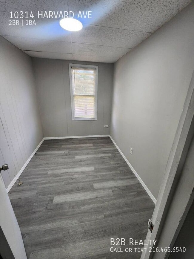 Building Photo - 10314 Harvard Ave