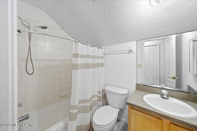 Building Photo - 8871 Canopy Oaks Dr