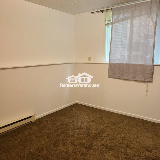 Building Photo - 3112 Park Dr