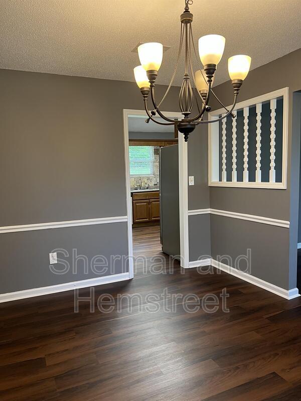 Building Photo - 2714 Fair Oak Ct