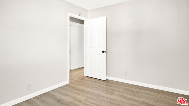 Building Photo - 10422 El Rancho Dr