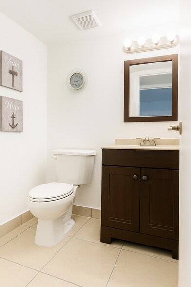 Building Photo - 1800 Sans Souci Blvd