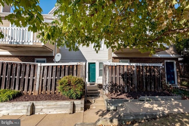 Building Photo - 4356 Pembrook Village Dr