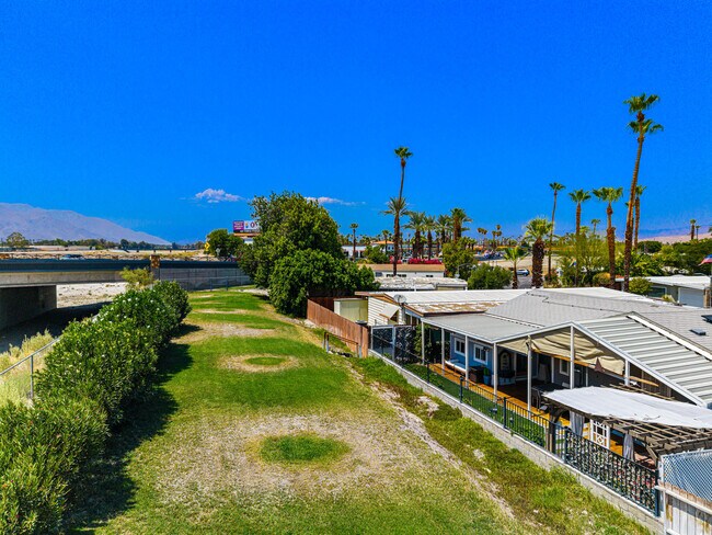 Building Photo - 159 Estrada Way