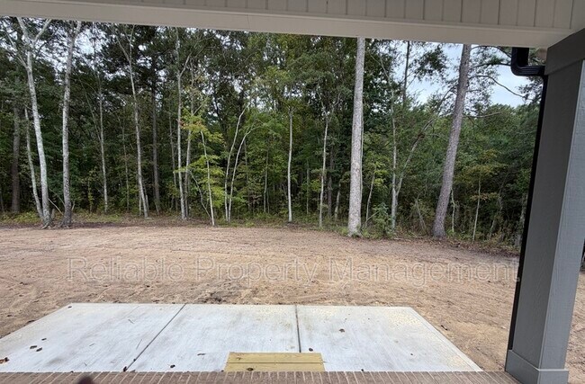 Building Photo - 863 Jack Rd