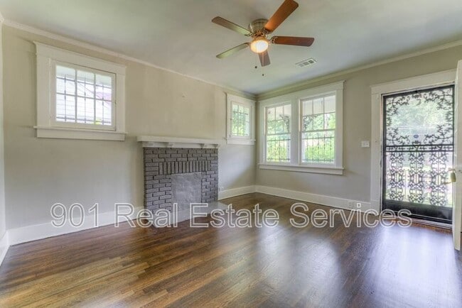 Building Photo - 498 Lundee St