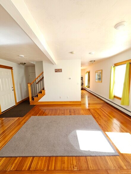 Building Photo - 2175 Dorchester Ave