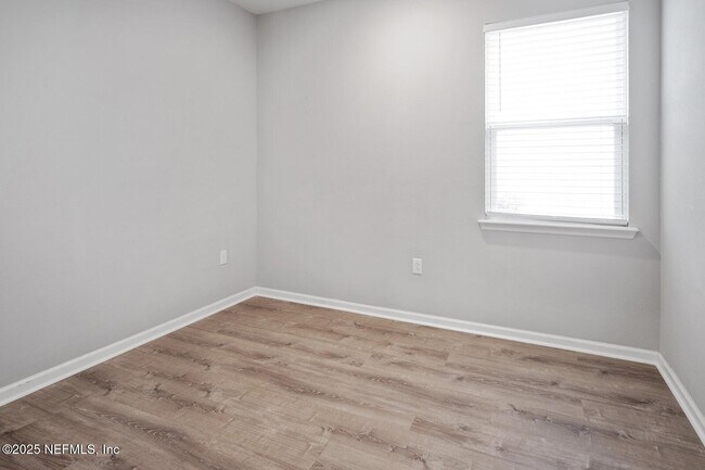Building Photo - 14549 Barred Owl Wy