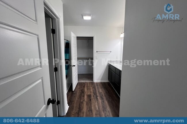 Building Photo - New Beginnings Start at AMRR: 3 Bedroom Townhome In Carl Junction!