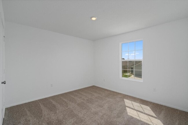 Building Photo - 301 Freshwater Dr