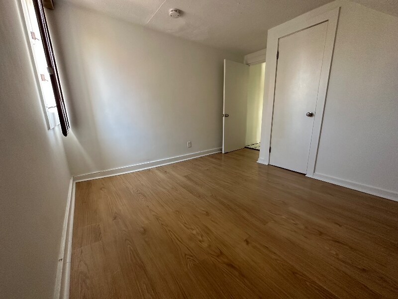 Building Photo - 14 Thill St