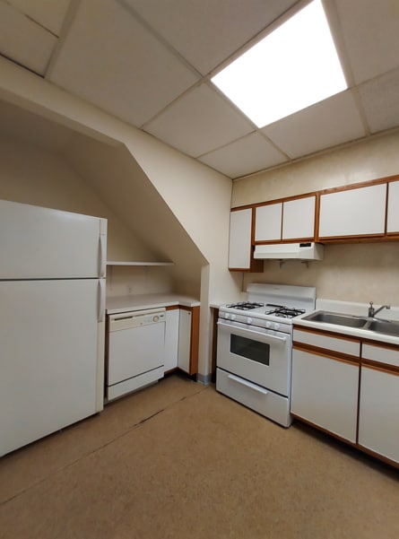 Building Photo - 125 Highland Pl