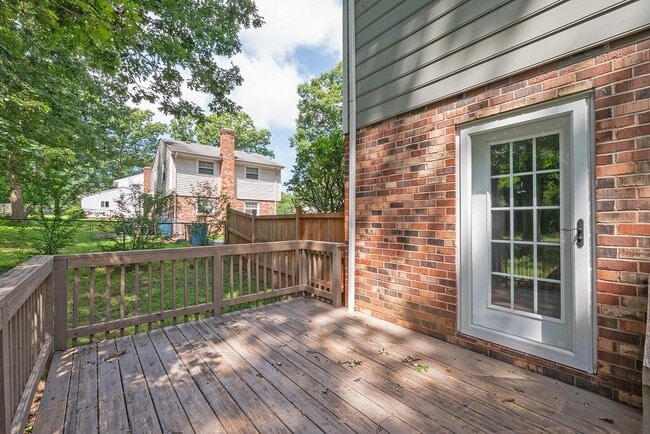 Building Photo - 1041 Warminster Dr