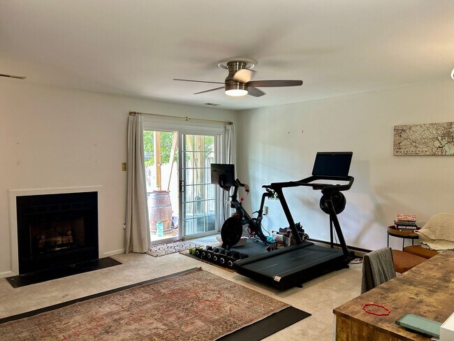 Building Photo - 3BR End Unit w/ Garage, Deck, Patio & 2 Fireplaces, Private fenced Backyard