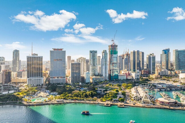 Building Photo - 235 NE 2nd St