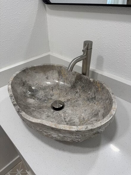 Building Photo - 3711 Nashville Ave