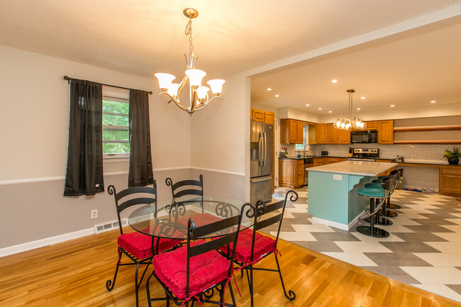 Dining/Kitchen - 2057 Fallon Rd