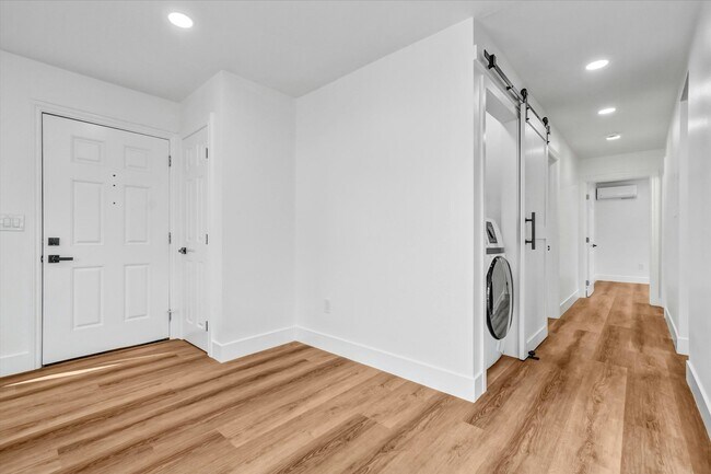 Building Photo - 18652 Libra Cir