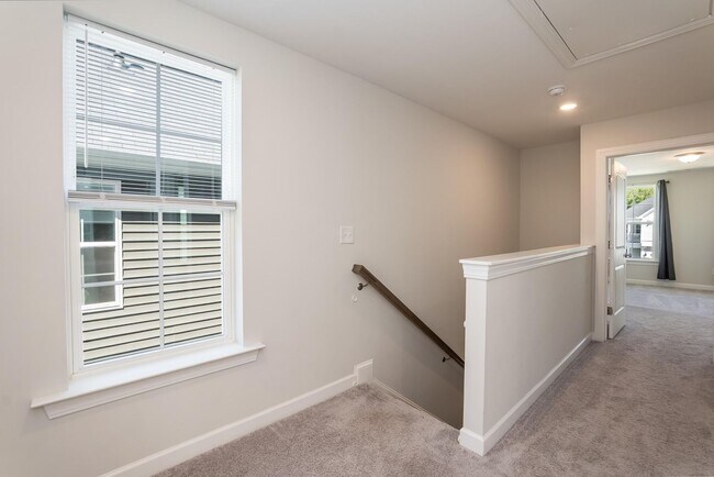 Building Photo - 253 Buckhorn Br Pk