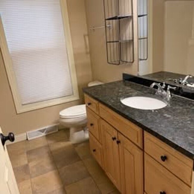 Building Photo - Luxury Living in Historic Brewer’s Hill 2010 N Buffum St. | 3 Bed, 2.5 Bath + Loft | $2,695/mo