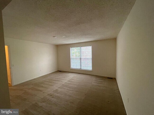 Building Photo - 2807 White Birch Ct
