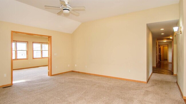Building Photo - 5736 Willis Rd
