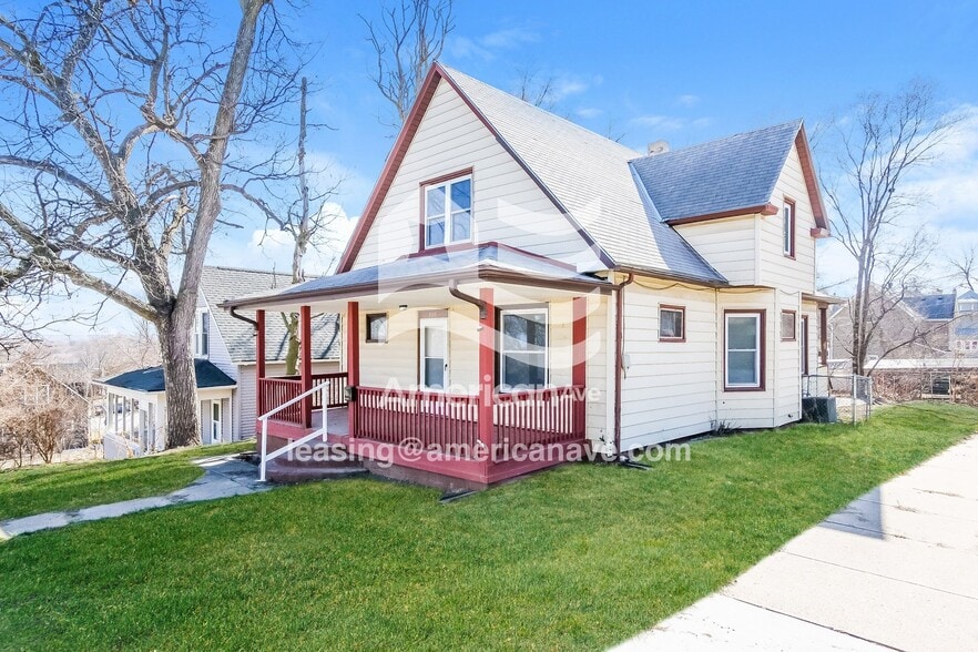 Building Photo - 3019 Corby St