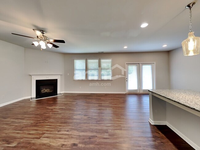 Building Photo - 3876 Woodoats Cir