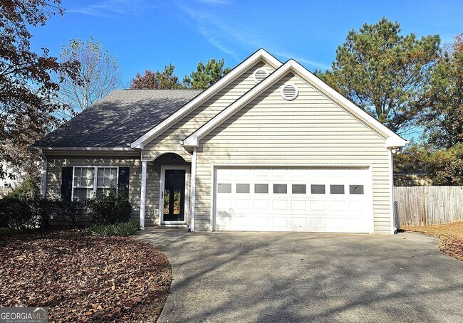 Primary Photo - 303 Apache Dr