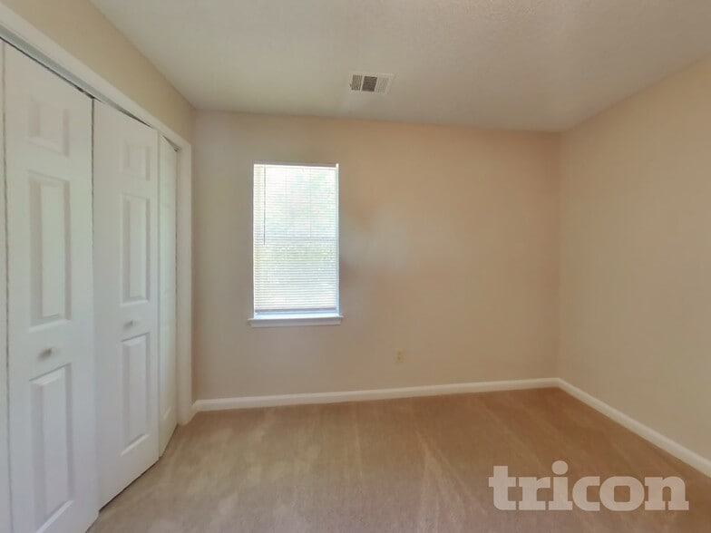 Building Photo - 2729 Amber Creek Dr
