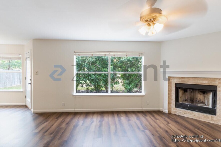 Building Photo - 16808 Bailey Jean Dr