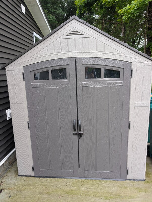 Building Photo - 8 Cedar Ln