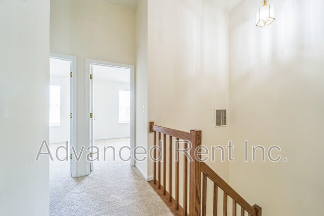 Building Photo - 8942 Quail Run Dr