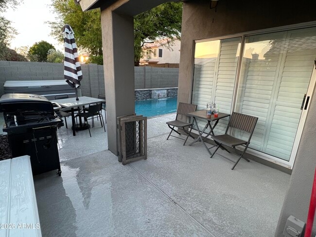 Building Photo - 4052 E Chaparosa Way